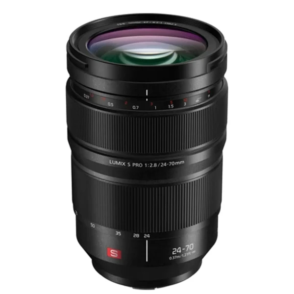 Lumix L-Mount S PRO 24-70mm f/2.8 Standard Zoom Lens, Aperture Range: f/2.8 to f/22, Dual AF System (S-E2470GC, Black) - Image 4