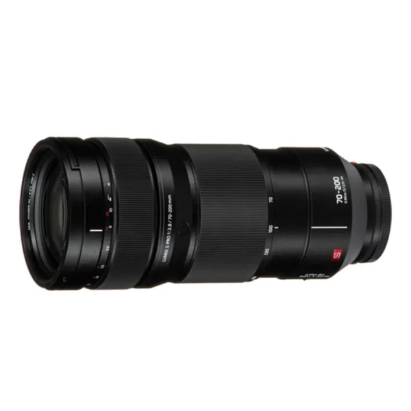 Lumix L-Mount S PRO 70-200mm f/2.8 O.I.S. Telephoto Zoom Lens, Aperture Range: f/2.8 to f/22, Optical Image Stabilizer, Weather-Sealed Construction (S-E70200GC, Black) - Image 3