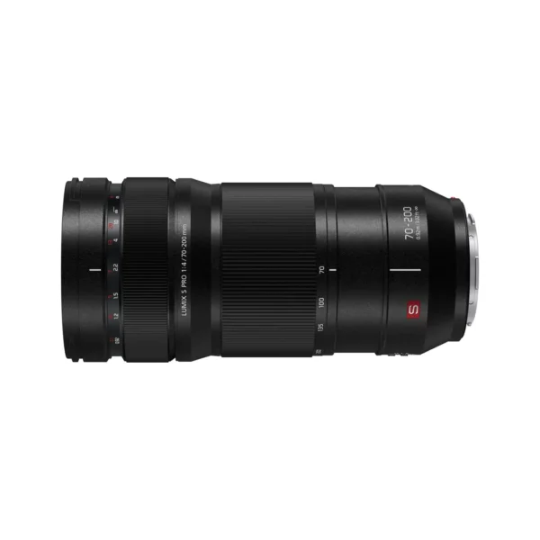 Lumix L-Mount S PRO 70-200mm f/4 O.I.S. Telephoto Zoom Lens, Aperture Range: f/4 to f/22, Dual AF System, Optical Image Stabilizer (S-R70200GC, Black) - Image 6