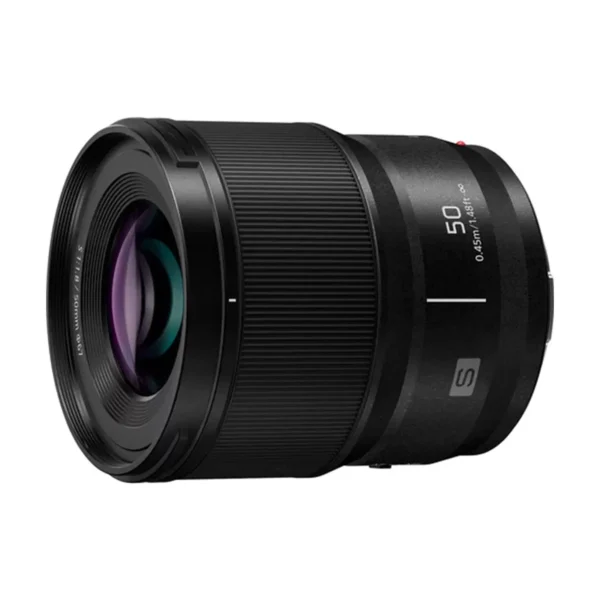 Lumix L-Mount S 50mm f/1.8 Fixed Focal Length Lens, Aperture Range: f/1.8 to f/22, Linear AF Motor, Dust, Splash and Freeze-Resistant Design (S-S50GC, Black) - Image 3
