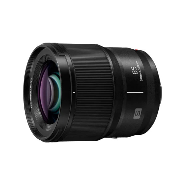 Lumix L-Mount S 85mm f/1.8 Fixed Focal Length Lens, Aperture Range: f/1.8 to f/22, Linear AF Motor, Dust, Splash and Freeze-Resistant Design (S-S85MGC, Black) - Image 2